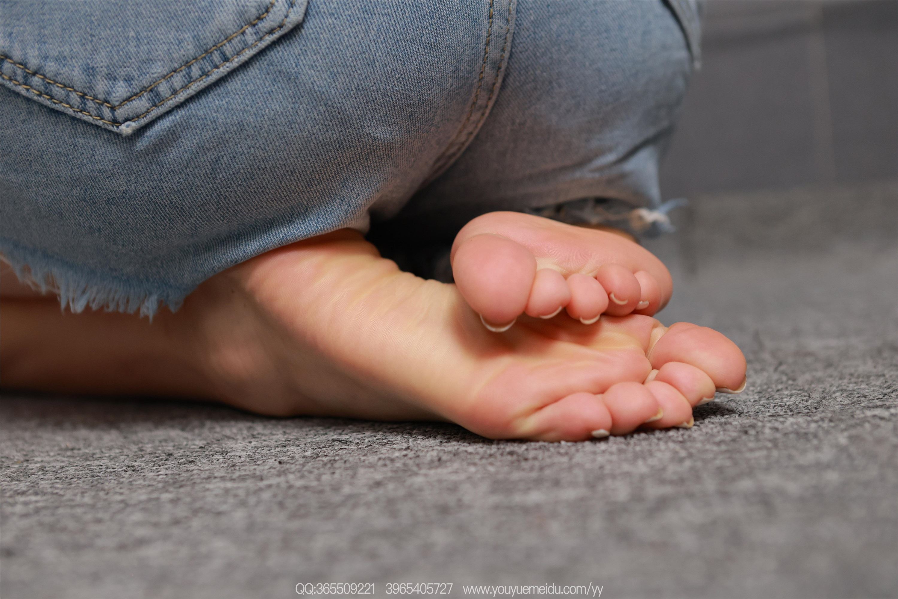 IESS异思趣向  2025.08.17 丝享家 2133 小九《裸足特工（上）》